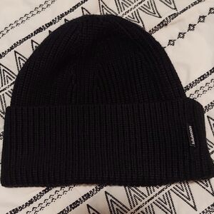 Lululemon Black Knit Beanie Hat For Men Or Women- Merino Wool/Cotton Blend, S/M